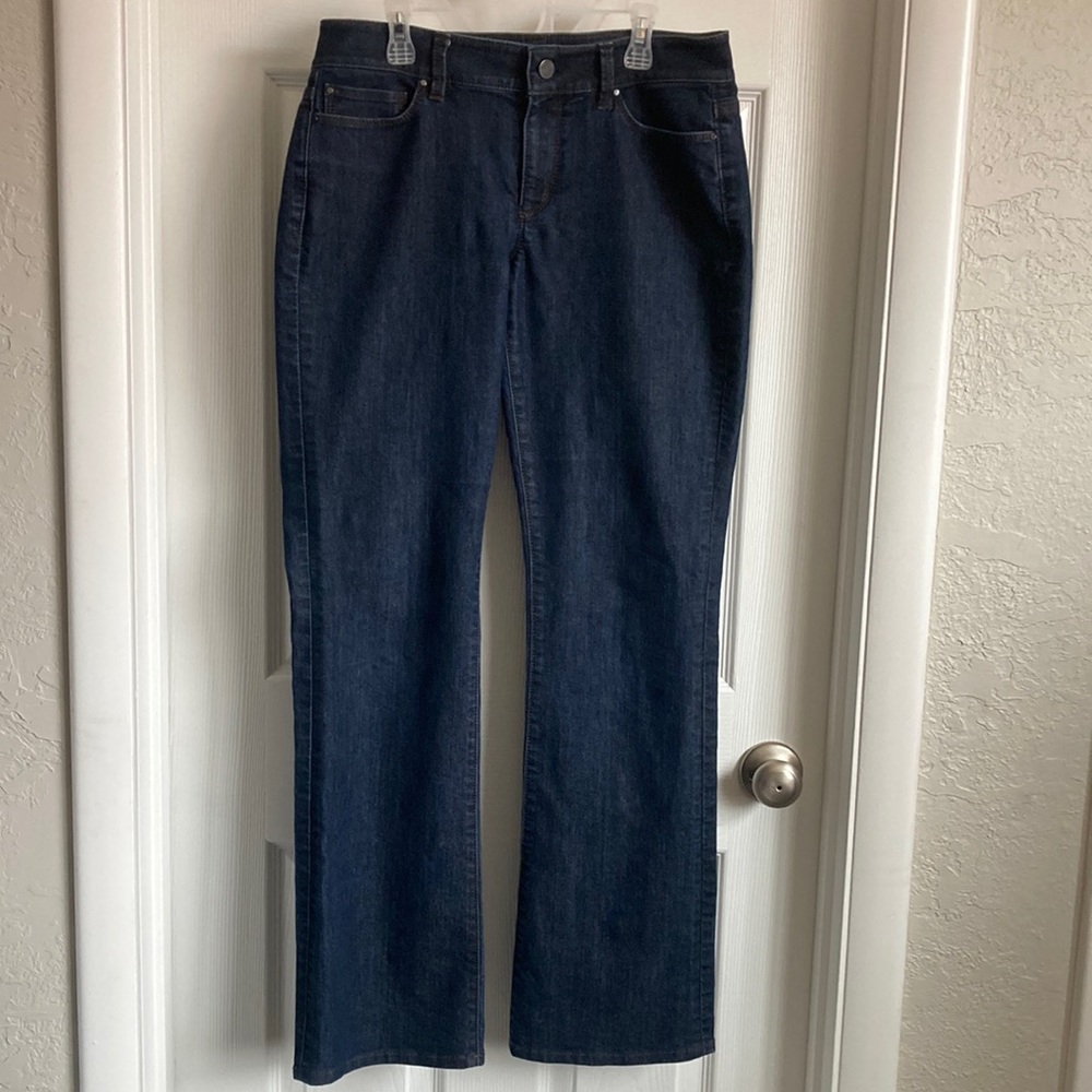 Ann Taylor curvy fit size 6 jeans used